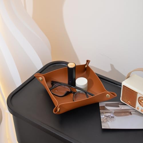 4 Pcs Portable Multi-Purpose PU Leather Valet Trays,Suitable for desks, entryways, nightstands.Perfectly organizes Small Items Like Jewelry, Keys, Paperclip,Glasses, Clamp, Headphones, Watches.