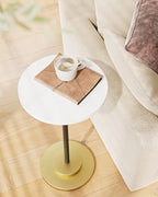 Masupu Drink Table, Round Side Table for Small Spaces, Pedestal Side Table, Small End Table with Metal Base, for Living Room, Bedroom, Bathroom, White - color: 02.white Black Gold