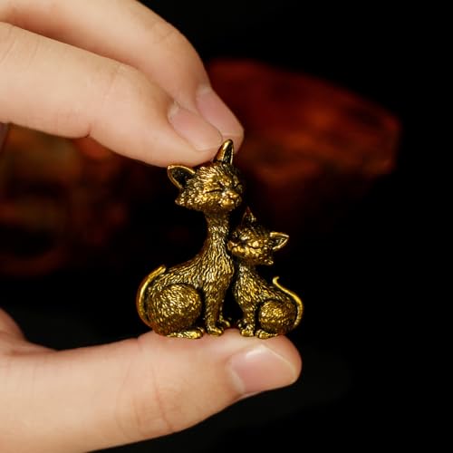 CHOVY Solid Brass Mother & Kitten Cat Statue - Handcrafted Vintage Figurine 100% Pure Metal, Artisanal Collectible Sculpture for Desk, Curio Cabinet & Mid-Century Home Decor Display - color: Big and Little Cats