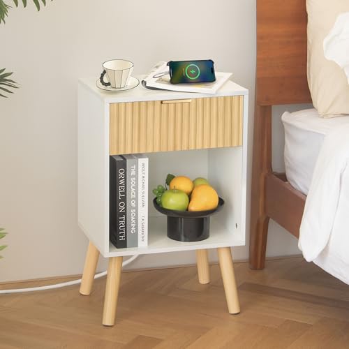 Fultyle Night Stand with Charger Station, Modern Wood Nightstand with Drawer and Outlet, Fluted Bedside Table End Table with Solid Wood Legs for Bedroom, Living Room, Office (White Oak) - color: White Oak With Charging Station