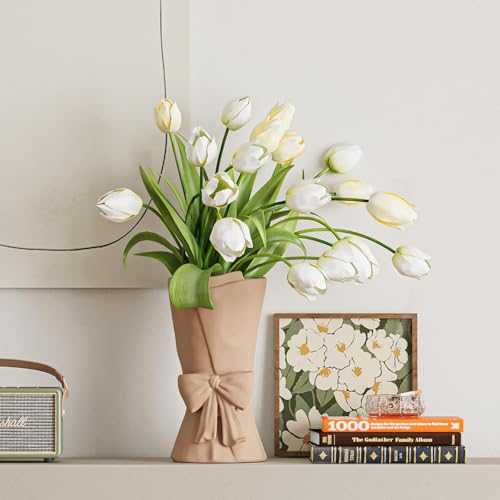 Relexome Beige Ceramic Bow Vase 9.64 in Unique Cute Modern Decorative Bouquet Flower Vases for Home Living Room Table Decor Women Girl Gifts - color: Beige
