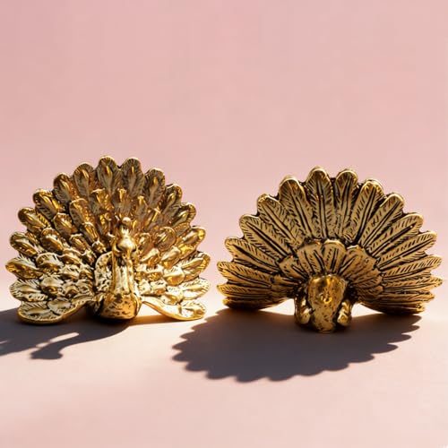 Vintage Mini Peacock Brass Figurine Cute 3D Aminal Statues for Home Office Table Desk Mantle Decor Tea Pet Decoration Funny Gifts for Women Men Friend (HTBJ3589) - color: Fdjlcs3589
