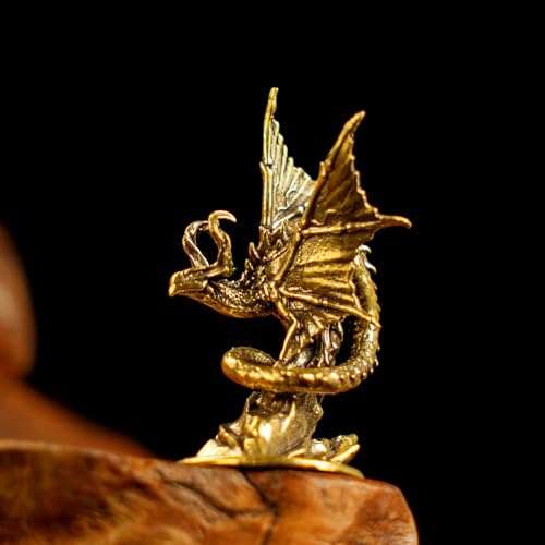 CHOVY Majestic Demon Dragon Perched on Rock Wings Spread - Handcrafted Retro 100% Solid Brass-Ideal Home Decor Desk Ornament Collectible Artwork Office Accent Artistic Scene Decoration - style: Demonic Dragon