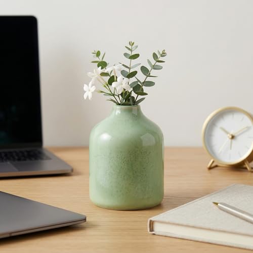 Sunddo Ceramic Flower Vase, 5 Inch Small Cute Green Vase for Centerpieces, Modern Farmhouse Bottle for Living Room, Table, Book Shelf, Window Sill, Bedroom, Office Desk Decor - color: Green, size: 5 inch