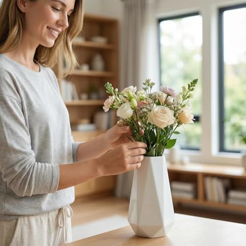 Small White Vase, 7.4 Inch Ceramic Flower Vases Minimalism Style for Modern Table Shelf Centerpiece Home Decor Fit for Housewarming, Weddings, Birthday, Thanksgiving Day, Halloween, Christmas - color: White