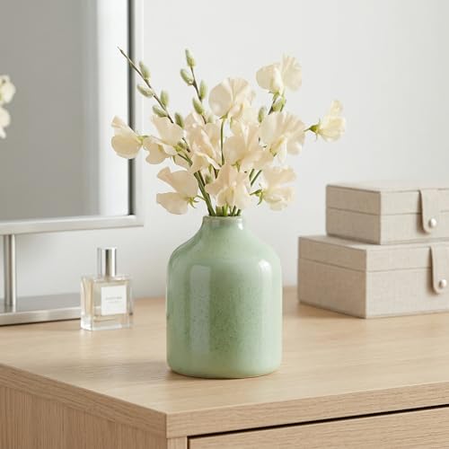 Sunddo Ceramic Flower Vase, 5 Inch Small Cute Green Vase for Centerpieces, Modern Farmhouse Bottle for Living Room, Table, Book Shelf, Window Sill, Bedroom, Office Desk Decor - color: Green, size: 5 inch