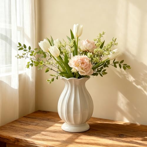 White Ceramic Vase,7.8" Ribbed Farmhouse Flower Vase with Scalloped Rim, Decorative Vase for Living Room, Kitchen Table Centerpiece, Ideal for Fresh/Artificial Flowers and Housewarming Gift