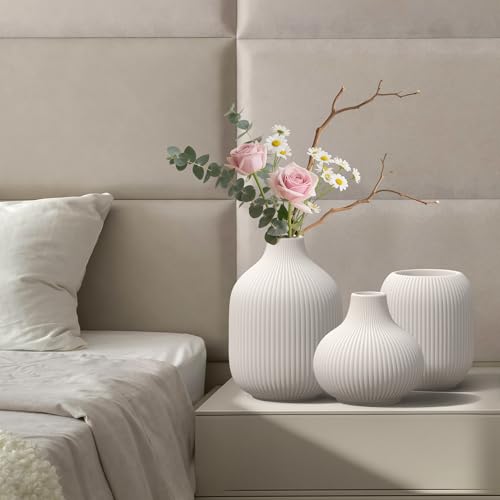 Small Matte White Ceramic Vases Set of 3, Modern Minimalist Ribbed Vases for Centerpiece, Home Office Shelf Decor, Farmhouse Kitchen Bathroom Bedroom Living Room Decor - color: Round White