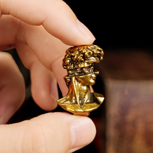CHOVY Binary David Peep into The Future Sculpture Retro Style Made of Solid 100% Brass Handcrafted Ideal for Home Decor Desk Ornaments Collectible Crafts Office Scene Setters & Artistic Decorations - style: Dual David