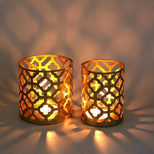 Metal Hollow Candle Holder, Decorative Mini Candlestick Holder, Tabletop Tealight Candle Stand Decoration for Wedding, Holiday, Home, Style1 - color: Style1