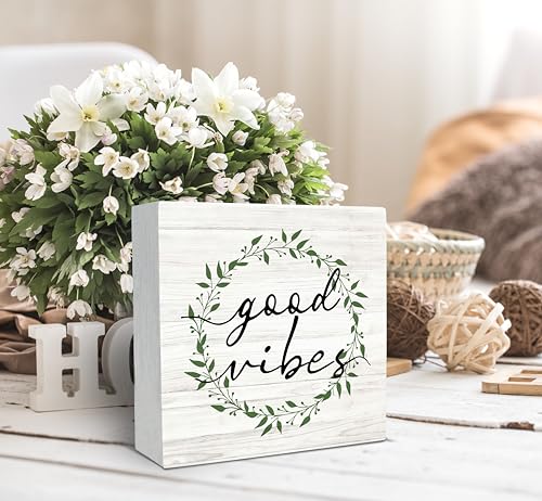 SRADMO Inspirational Botanical Eucalyptus Leaves Wood Box Sign Desk Decor, Wreaths Decor Eucalyptus Leaves Wooden Block Box Sign for Home Office Shelf Table Decorative Accessories - color: garland, size: 5″×5″