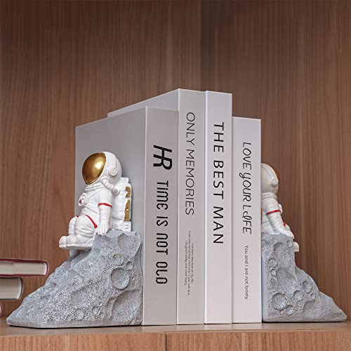BUTILIVEEN Astronaut Book Ends to Hold Books, Astronaut Decor, Space Themed Bedroom, Desktop, Bookcase Decor - Gifts for Space Lovers - style: B