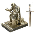 King's Guard Leader Cloak Warrior Knight Pen Holder Mobile Phone Stand, Ornament Knight Statue, Pen Stand Paperweight for Office and Home (Bronze) - color: Bronze