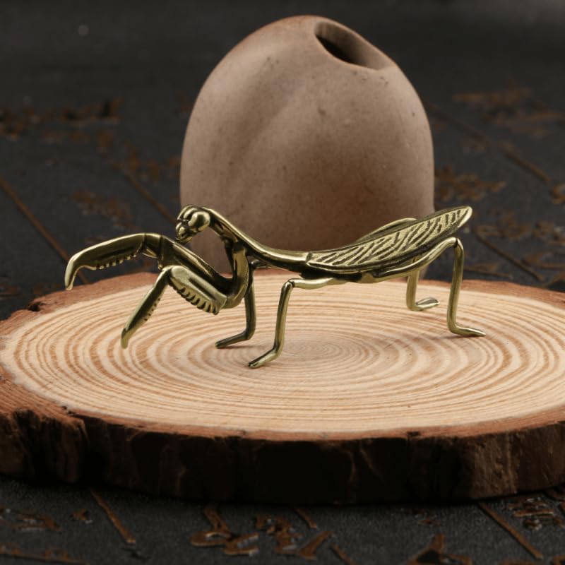 Solid Copper Brass Mantis Small Ornament, Antique Copper Micro Sculpture Tea Pet with Exquisite Details, 1pc