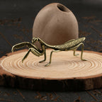 Solid Copper Brass Mantis Small Ornament, Antique Copper Micro Sculpture Tea Pet with Exquisite Details, 1pc