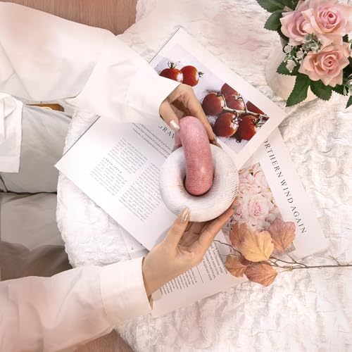 EOSAHR Boho Pine Wood Knot Decor - Wooden Chain Link Decor for Coffee Table, Book Shelf & Side Table - Decorative Knot with Simple Modern for Home Decor Accents (Pink & White) - color: Pink & White