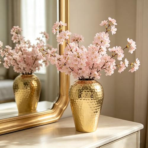 Hosley's 10" High Gold Finish Hammered Metal Vase – Elegant Gift for Floral Arrangements, Weddings, Special Events, Aromatherapy, Spa, Reiki, Meditation - color: Gold