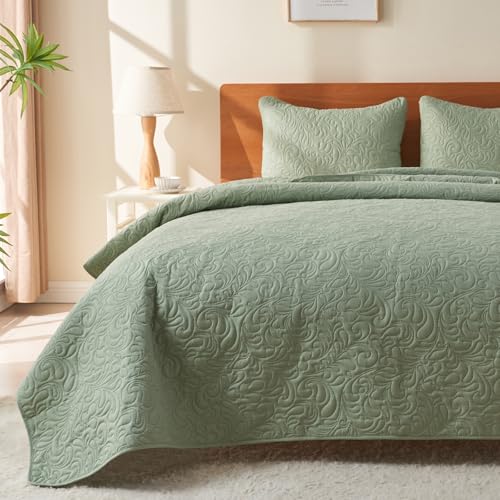 JYHOPE Sage Green Twin Quilt Set 68x90 Lightweight Microfabric Bedspread, 3-Piece Quilt Bedding with Pillow Shams, Summer Cooling Quilts, Ribbon Wrapped Gift - color: Flower Pattern-sage Green, size: Twin(68x90)