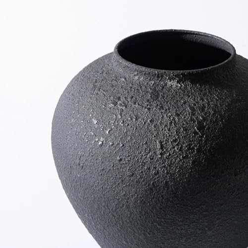 Black Large Round Vase Pottery Look for Home Decor, Arina Black Rustic Iron Vase Modern Farmhouse, Console Table Decor, Earthy Textured Metal Big Black Round Vases for Centerpieces, Jarrones Grandes - color: Black Large Round