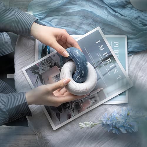 EOSAHR Decorative Pine Wood Knot Decor – Simple Modern Wood Chain Link Decor for Coffee Table, Book Shelf, Entryway Table – Decorative Knot for Stylish Home Décor Accents (Blue & White) - color: Blue & White