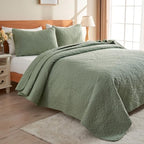 JYHOPE Sage Green Twin Quilt Set 68x90 Lightweight Microfabric Bedspread, 3-Piece Quilt Bedding with Pillow Shams, Summer Cooling Quilts, Ribbon Wrapped Gift - color: Flower Pattern-sage Green, size: Twin(68x90)