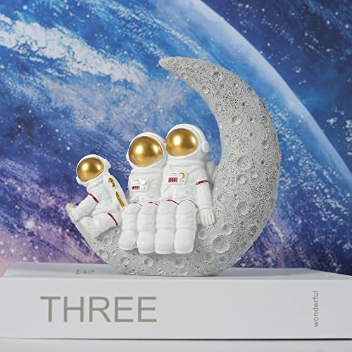 BUTILIVEEN Astronaut Decor Family Sculptures, Astronaut Family of 3 Figurines, Space Themed Bedroom Decor, Desktop Decor, Shelf Decor, Gifts for Space Lovers, Gold Astronaut Home Deocr - style: Family of 3