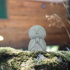 Landical Buddha Sandstone Statues, Zen Monk Praying Statue Sculptures Ornament for Wealth Good Luck Feng Shui Decor Home Office Car Decoration(Prayer Monk) - style: Prayer Monk