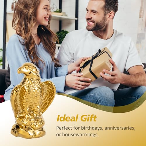 Golden Hawk Statue, Eagle Birds Figurine Home Decor, Modern Elegance Hawk Sculpture Office Home Decoration - Small Mini Wild Animal Gold Eagle for Desktop & Car Visit The Store - color: Gold
