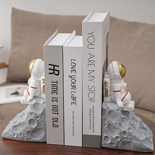 BUTILIVEEN Astronaut Book Ends to Hold Books, Astronaut Decor, Space Themed Bedroom, Desktop, Bookcase Decor - Gifts for Space Lovers - style: B