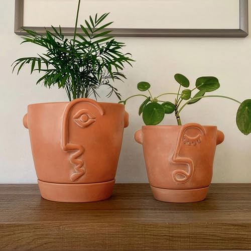 HERDUK 8 Inch Terracotta Abstract Face Planter with Drainage & Saucer – Large Artistic Statement Pot for Indoor & Outdoor Plants, Sculptural Boho Home Decor, Unique Art Gift - size: 8 Inch