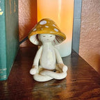 Meditation Mushroom Resin Statue - Cute Meditation Mushroom Statue for Desk Living Room Resin Figurine for Home Patio Office Decoration Cute Plant Statues for Tabletop Garden Backyard Decor - style: Mushroom