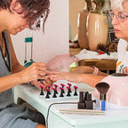Nail Stand Acrylic Nail Art Display Stand Magnetic Nail Tips Practice Holder 54 Pcs Reusable Adhesive Putty for DIY Painting Nails Stand kit (Black) - color: Black