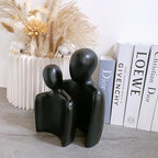 Hugging Couple Statues Ceramic Lover Figurine Embrace Characters - color: Black