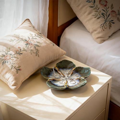 SEEDUSTRY Ceramic Jewelry Tray, Petal Ring Dish, Small Ceramic Jewelry Trinket Holder, Desktop Decoration, Dainty‌ Plate for Rings, Earrings, Necklace, Gifts for Mother Girlfriend Daughter Sister - color: Ink Green