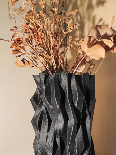 Geometric Black Vase Modern Abstract Wavy Decorative Vase, Faceted Sculptural Home Décor Centerpiece for Table or Shelf