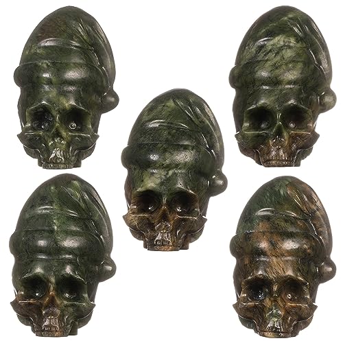Nupuyai Natural Green Jade Skull with Santa Hat Statue for Home Office Decor, Healing Carved Stone Skeleton Head Figurine Collectible Sculpture for Christmas Halloween Reiki Healing Meditation - size: 3.85-4.05''