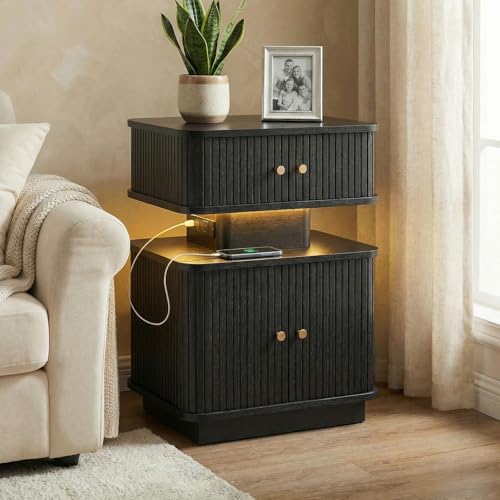 LED Light End Table with Charging Station, Black Smart Mid Century Bedside Table with USB Type A C Ports, Small Fluted Accent Control Nightstand with 2 Sliding Door for Living Room, Curvy Edge - color: Black