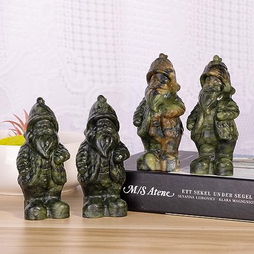 Nupuyai Natural Green Jade Santa Claus Statue for Home Office Decor, Healing Carved Standing Santa Claus Christmas Ornament for Reiki Healing Meditation - size: 4.92-5.11''
