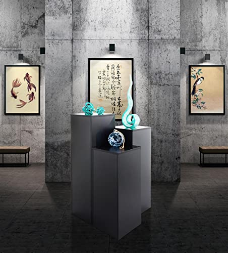 Displays2go, Portable Gallery Pedestal, Laminated Particle Board, Melamine Construction – Black Finish (WDCUBEBLK3) - color: Black, size: 36"H
