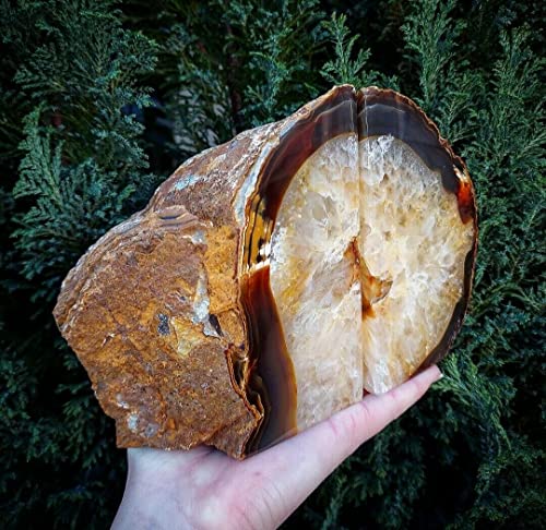 AMOYSTONE Heavy-Duty Agate Bookends, Natural Decorative Book Ends for Heavy Books, Crystal Book Stopper 6-8 LBS with Non-Slip Mat, Perfect for Office and Home Shelves - color: Natural, size: 6-8 Pounds