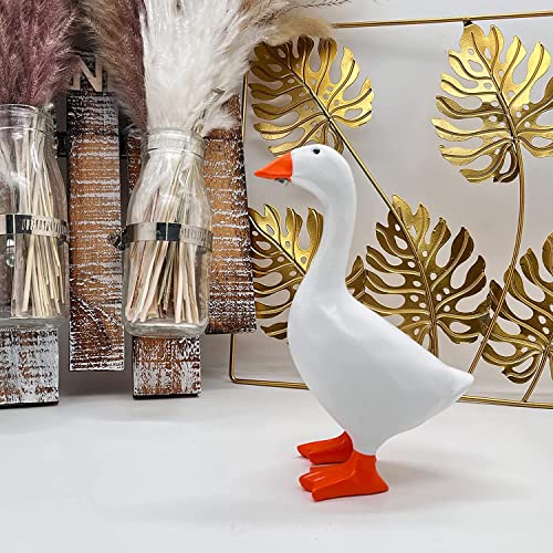 Magnetic Goose Key Holder Cute Home Decor Statue,Office Table Desk Decor Resin Goose Duck Statue Sculpture,Tool Holder Home Decoration，Bedroom Decor Housewarming Gift