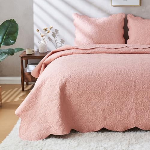 JYHOPE Baby Pink Twin Quilt Set 68x90 Lightweight Microfabric Bedspread, 3-Piece Quilt Bedding with Pillow Shams, Summer Cooling Quilts, Ribbon Wrapped Gift - color: Leaf Pattern-pink, size: Twin(68x90)