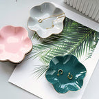 HANKOR 4.7 inch Small Ring Dish, Ceramic Jewelry Holder Tray, Green Catch All Trinket Bowl for Keys Rings Earrings - color: Green