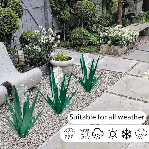 Metal Agave Plant Garden Art, 2 Pack Tequila Rustic Sculpture, Rustic Metal Agave Plants for Yard Stakes, Garden Figurines, Outdoor Patio (2 PCS White Flowers) - color: 2 Pcs White Flowers