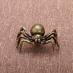 Brass Spider Figurine, Japanese Style Fengshui Wealth Sculpture Lucky Statue Tea Pet Miniature Artware Collectible Figure for Home Office - color: 1 Spider Statue