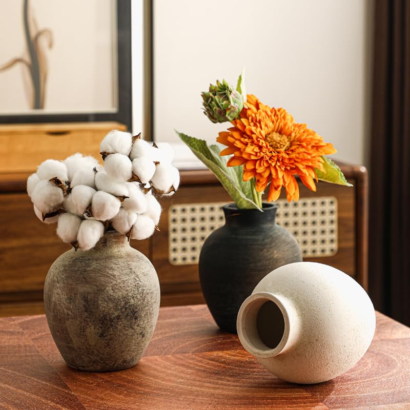 Handmade White Ceramic Vase 6.1 Inch, Farmhouse Boho Tabletop Centerpiece for Living Room, Rustic Wabi-Sabi Decor for Wedding Mantel Shelf - size: 6.1in