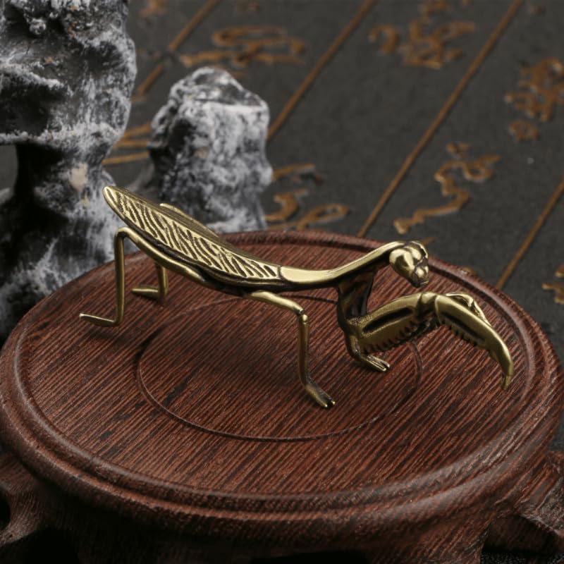 Solid Copper Brass Mantis Small Ornament, Antique Copper Micro Sculpture Tea Pet with Exquisite Details, 1pc